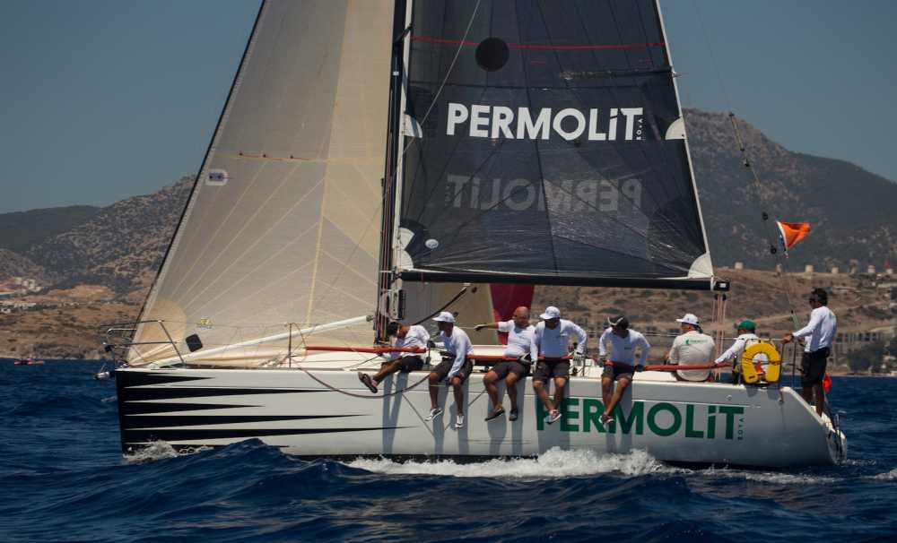 Permolit Sailing Team, Mustafa Vehbi Koç Türkiye Yat Şampiyonası’nda,Üçüncülük Kupasını Kazandı